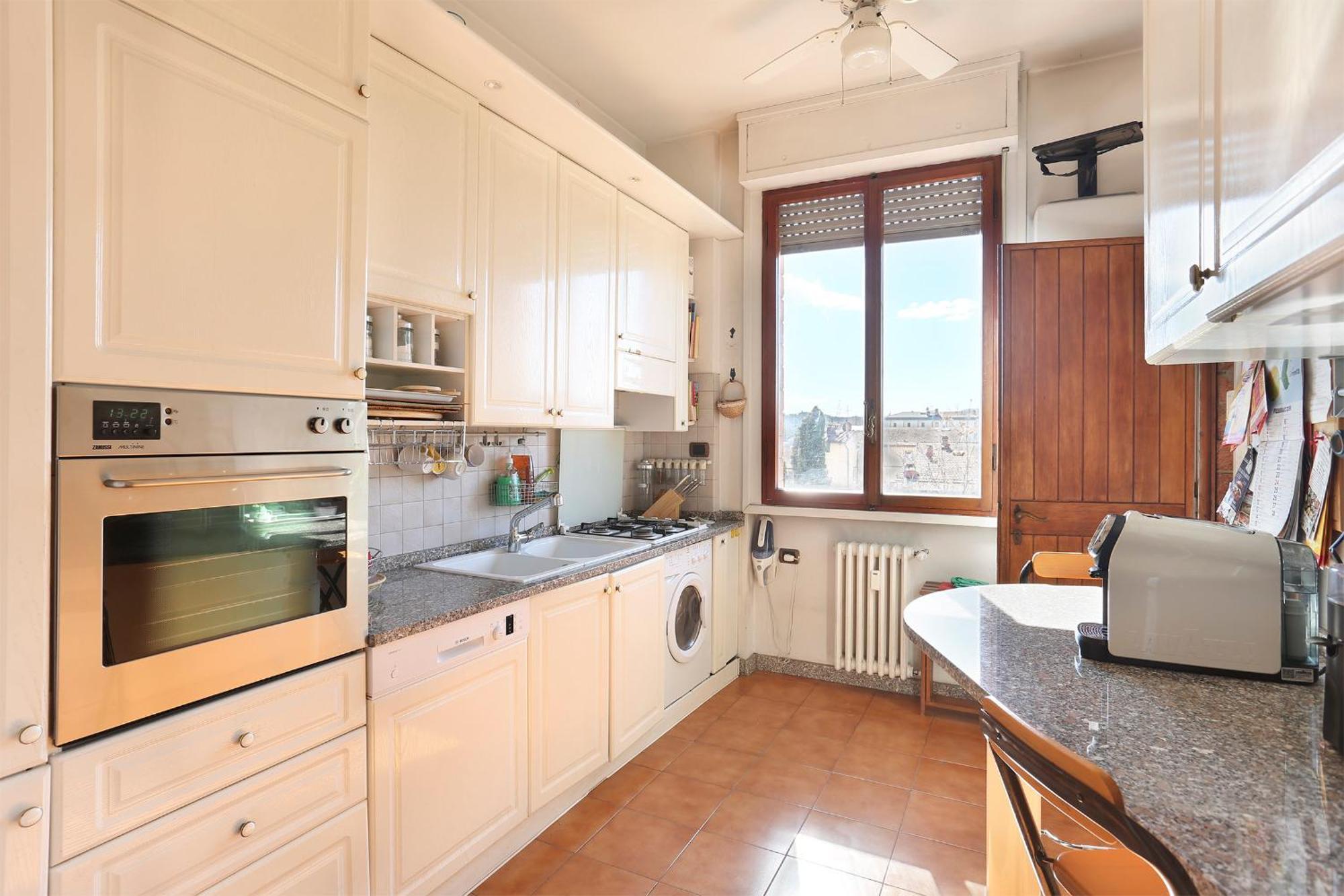 La Tua Casa A Firenze Con Parcheggio Privato Per 2 Auto Apartment Exterior photo