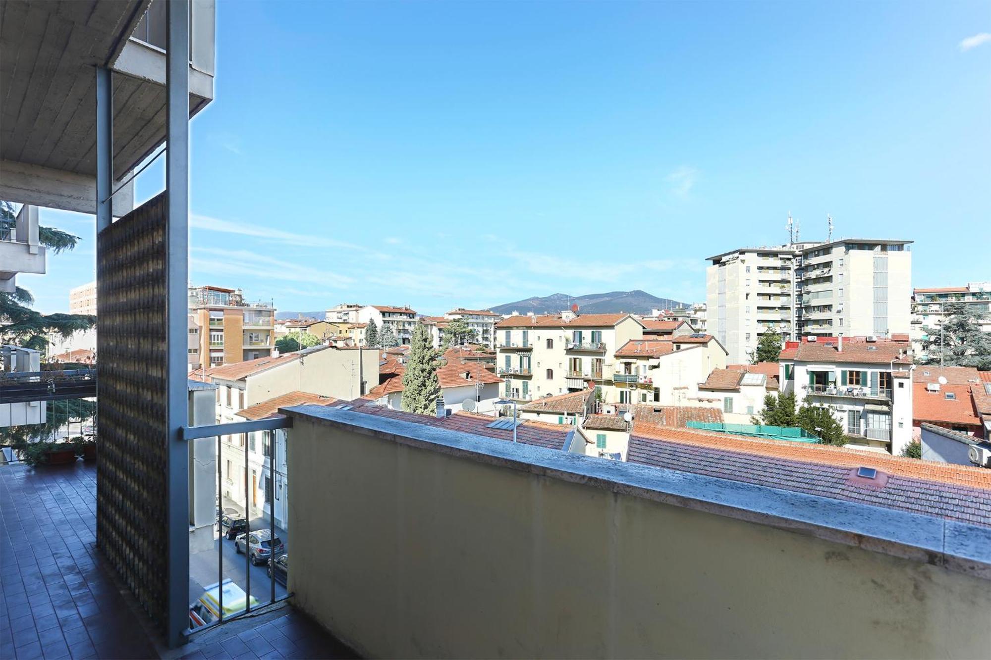 La Tua Casa A Firenze Con Parcheggio Privato Per 2 Auto Apartment Exterior photo
